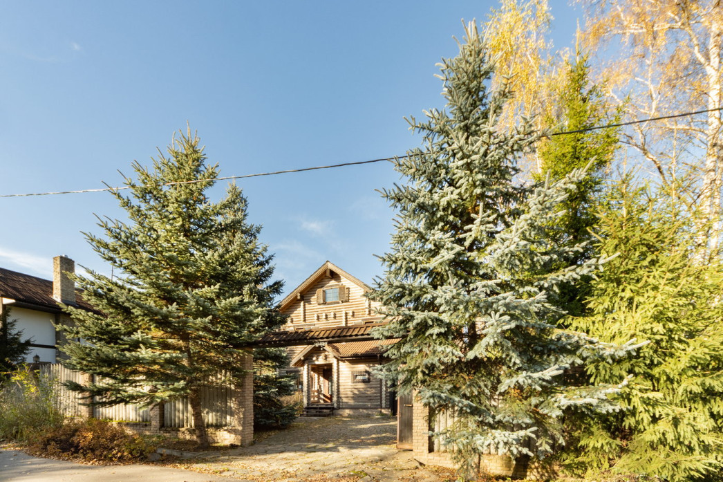 3-этажный дом 277 м² на участке 12,6 соток в Новой Москве